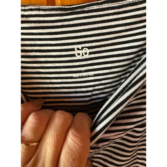 SO Black White Striped Maxi Skirt Size L Casual Everyday Comfort - Picture 3 of 3